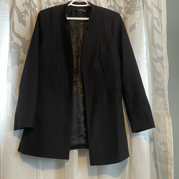 Willow & Thread Jackets & Blazers - Willow&Thread black blazer size 16!